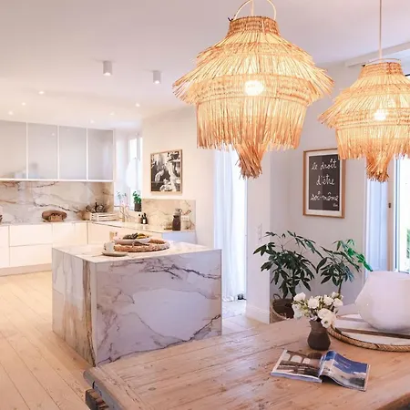 Apartment Design 5 Stars Avec Terrasse Et Parking By Halldis *